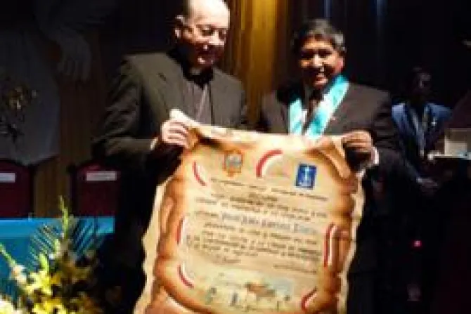 Reconocen fecunda labor de Cardenal Cipriani en Ayacucho