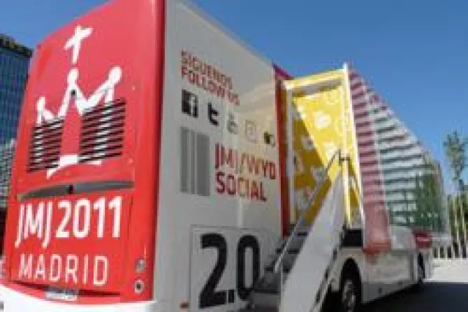 Bus 2.0 permitirá "asistir" a JMJ Madrid desde las redes sociales