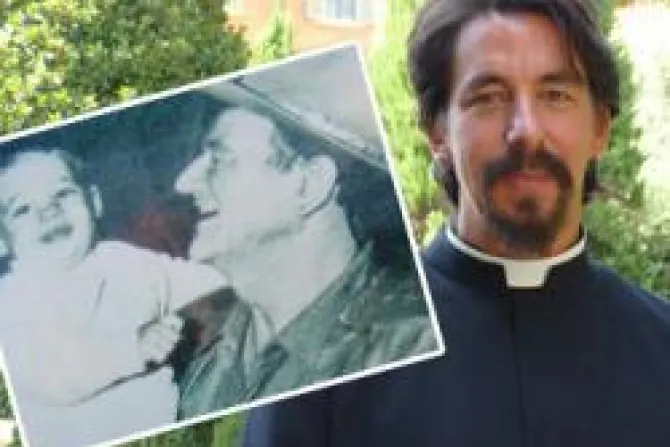 Nieto sacerdote de John Wayne revela conversión de mítico actor al catolicismo