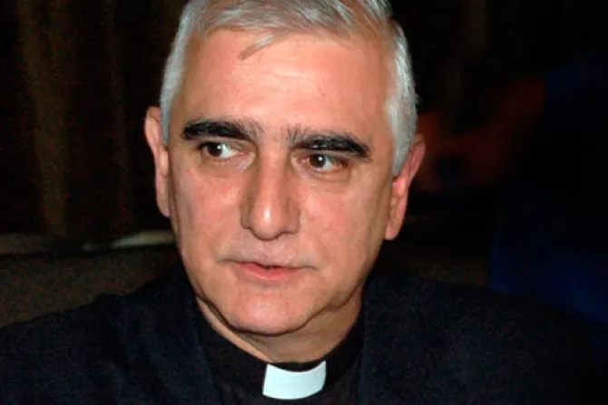 El que paga por sexo “es cómplice de secuestro y tortura”, advierte Obispo