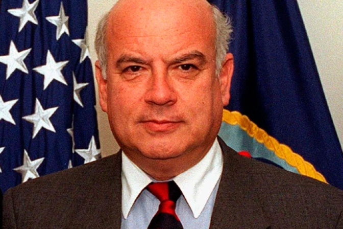 Líderes del MCL solicitan entrevista a Insulza durante viaje a Cuba