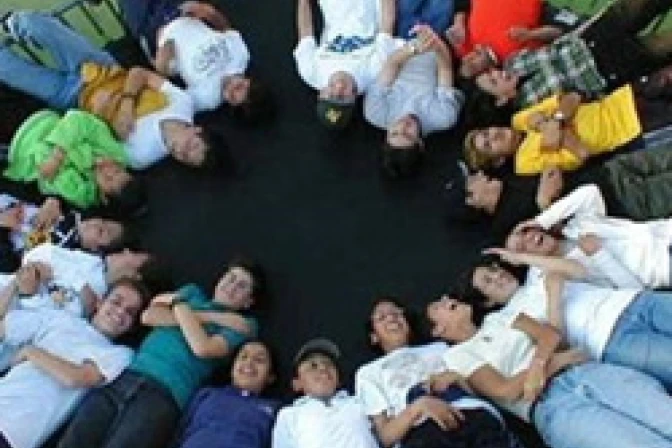 Estudio prueba que educación en abstinencia reduce actividad sexual en jóvenes