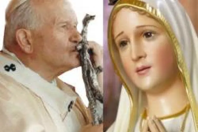 Que María nos ayude a responder a Dios como Juan Pablo II, alienta el Papa