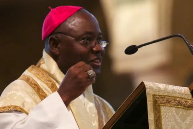 Arzobispo nigeriano denuncia a extremistas islámicos que atacan a católicos