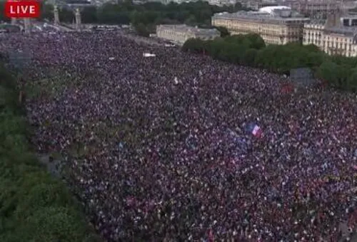 La marcha de ayer en París. Foto: Twitter @LaManifPourTous?w=200&h=150