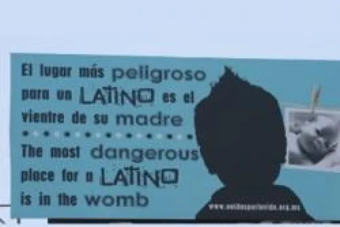 Retiran en Los Ángeles carteles que denunciaban aborto