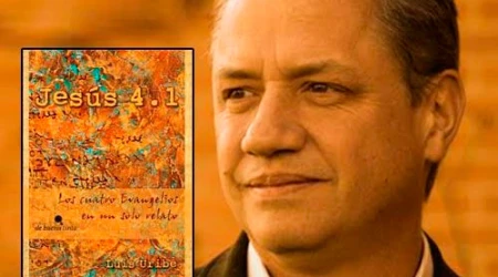 Presentan libro 'Jesu00fas 4.1', una unificaciu00f3n de los evangelios