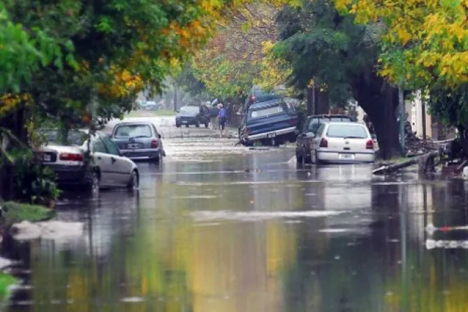 Solidaridad de la Iglesia: Son 48 los muertos por lluvias en Argentina