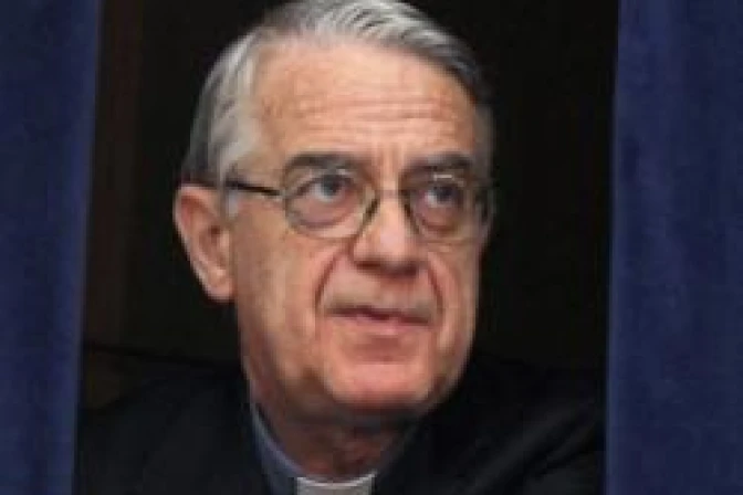 Vocero vaticano explica cambios en acogida del Papa a nuevos embajadores