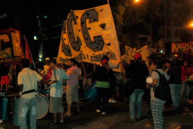 Convocan a Marcha de los escarpines a favor de la vida en Argentina