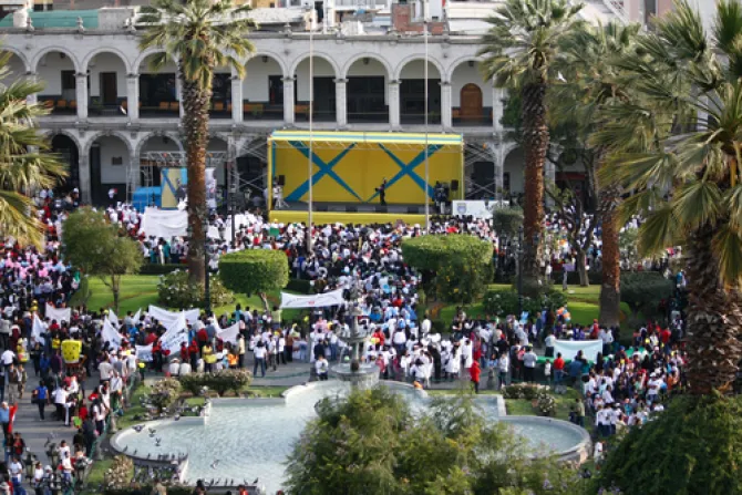 Miles marchan por la vida y contra el aborto al sur de Perú
