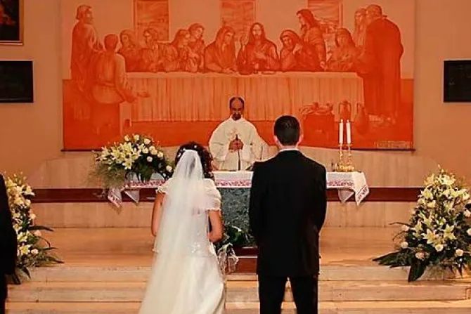 Experta del Vaticano ofrece claves para lograr el éxito matrimonial