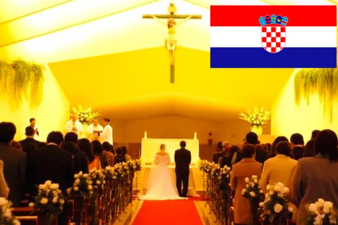 Con referéndum Croacia protege matrimonio entre hombre y mujer