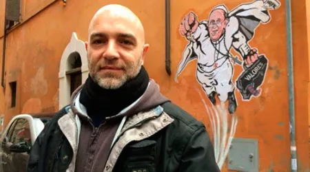 Autor de grafiti “Súper Papa Francisco”: Él explota todo su poder para hacer el bien