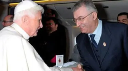 Médico de Juan Pablo II y Benedicto XVI: No entiendo mi vida sin servir a la Iglesia