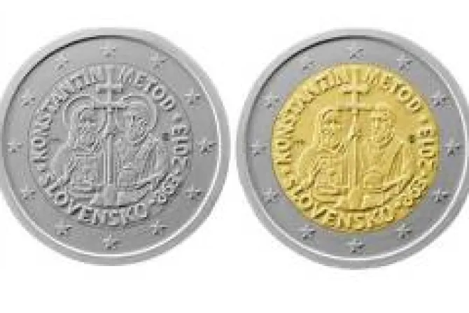 Eslovaquia resiste y no quitará aureolas a santos Cirilo y Metodio en monedas