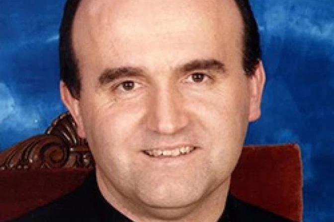 Occidente calla ante persecuciones contra cristianos, señala Mons. Munilla