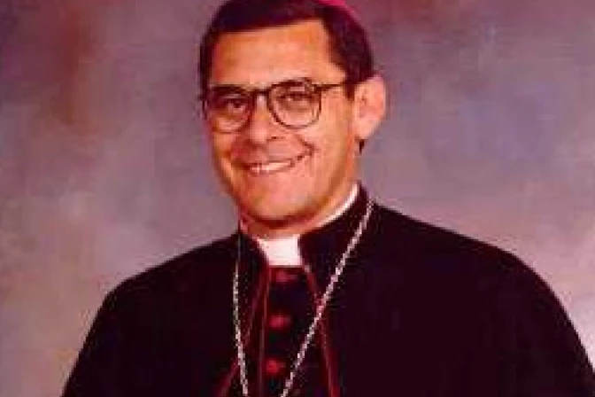 Asistencia espiritual de soldados y policías en AL es "indispensable" dice Obispo