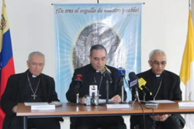 Obispos de Venezuela: Poderes especiales de Chávez son moralmente inaceptables