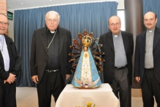Obispos de Argentina se solidarizan con el Papa Benedicto XVI