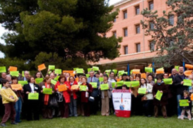 EpC en España es semejante a adoctrinamiento escolar en Cuba