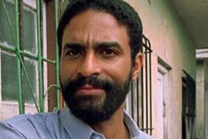 Oscar Biscet: Mis principios pro-vida aumentaron en mi cautiverio en Cuba