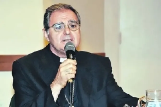 Peregrinación de jóvenes a Luján es ocasión para que rece el cuerpo, dice Obispo