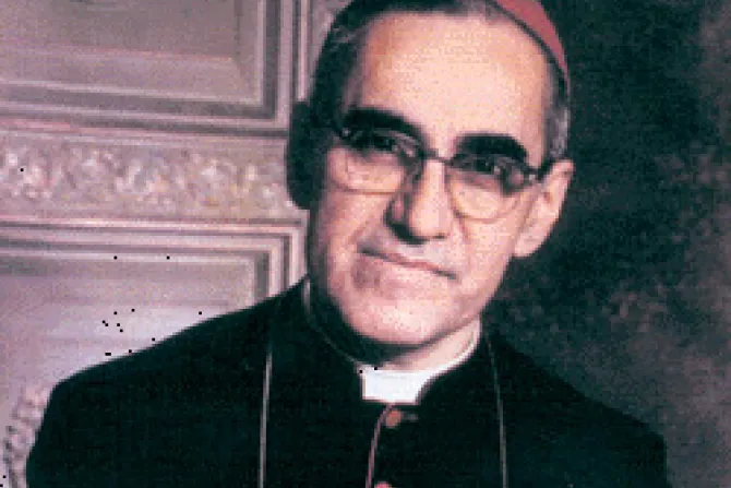 Gobierno salvadoreño pide perdón por muerte de Mons. Romero