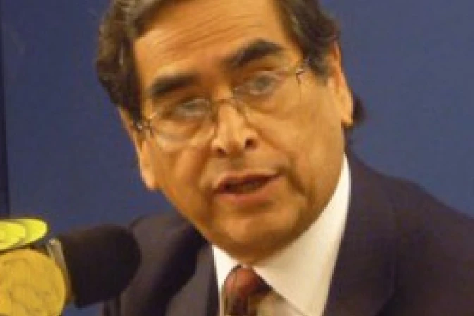 Médicos católicos: Ugarte violenta estado de derecho con píldora del día siguiente