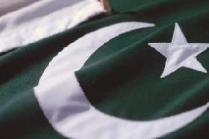 Agencia vaticana denuncia secuestro y violación de niña cristiana en Pakistán