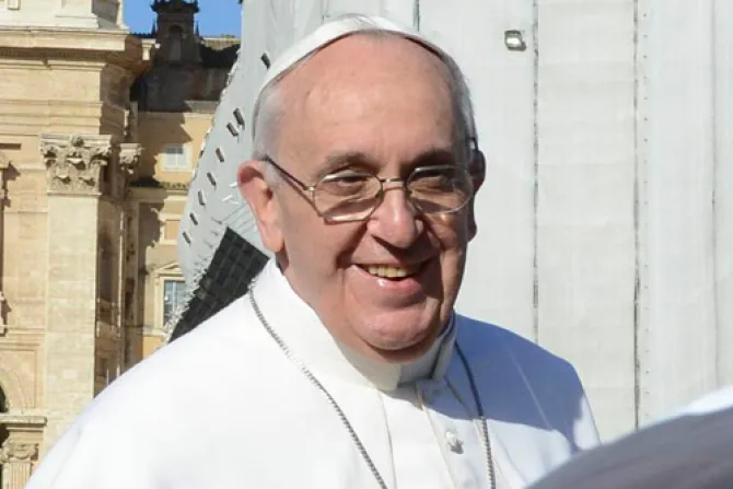 VIDEO: Papa Francisco: Todos somos Iglesia y debemos despojarnos de la mundanidad