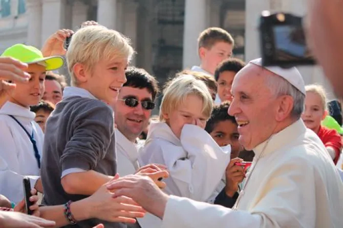 Por Navidad el Papa Francisco visitará a niños enfermos en Roma