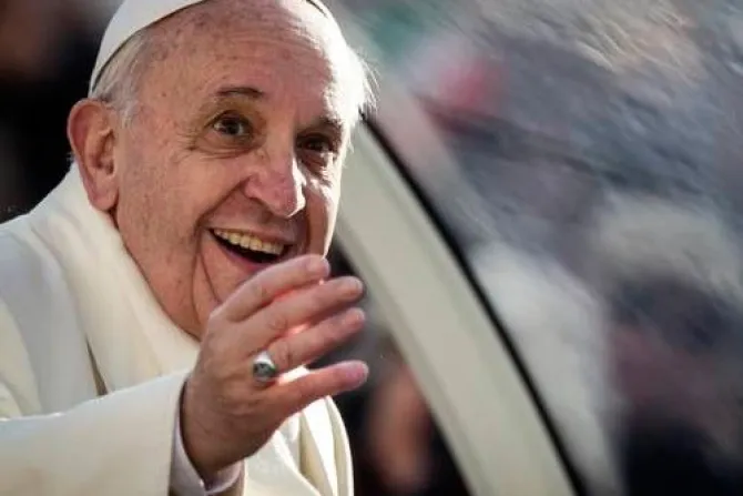 La fe es el tesoro más precioso y debe transmitirse a los hijos, dice el Papa Francisco