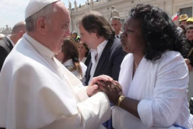 Líder de Damas de Blanco se encuentra con el Papa Francisco
