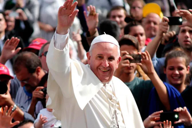 Año 2015 estará dedicado a la vida consagrada, anuncia el Papa