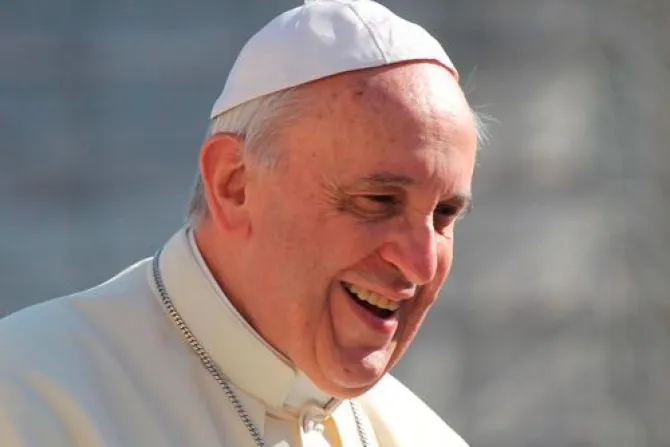 El Papa: Dios perdona los pecados a través de los sacerdotes