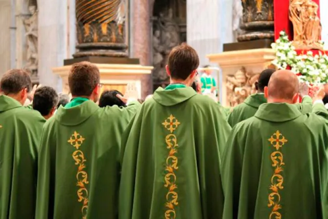 Evangelii Gaudium: Sacerdocio reservado a los varones “no se pone en discusión”, dice el Papa