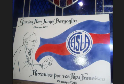 Club San Lorenzo rindió homenaje al Papa en fiesta de María Auxiliadora