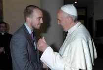 El Papa Francisco y Santiago Pu00e9rez de Camino