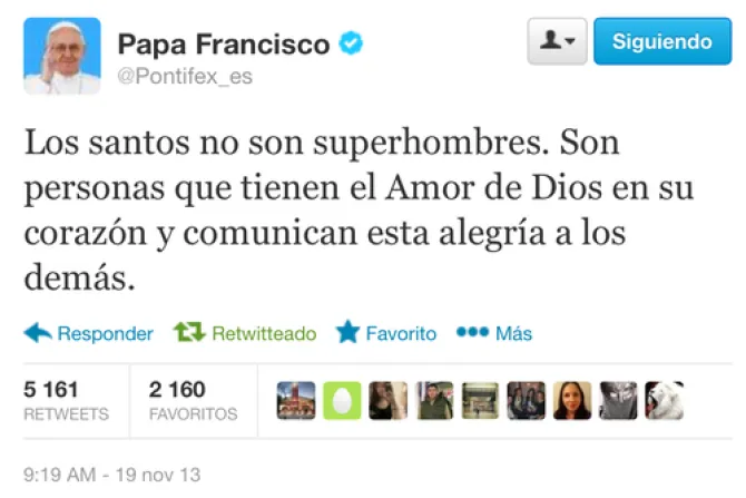 Los santos no son superhombres, dice el Papa en Twitter