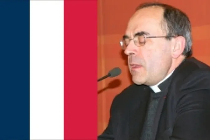 "Matrimonio" gay abre puertas a incesto y poligamia, alerta Cardenal francés