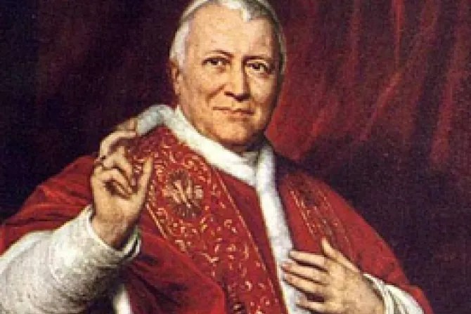 Cardenal Bertone recuerda fermento evangélico y testimonio del Papa Pío IX