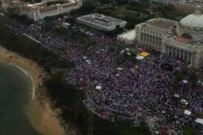 Más de 100 mil marcharon en defensa de la vida y la familia en Puerto Rico