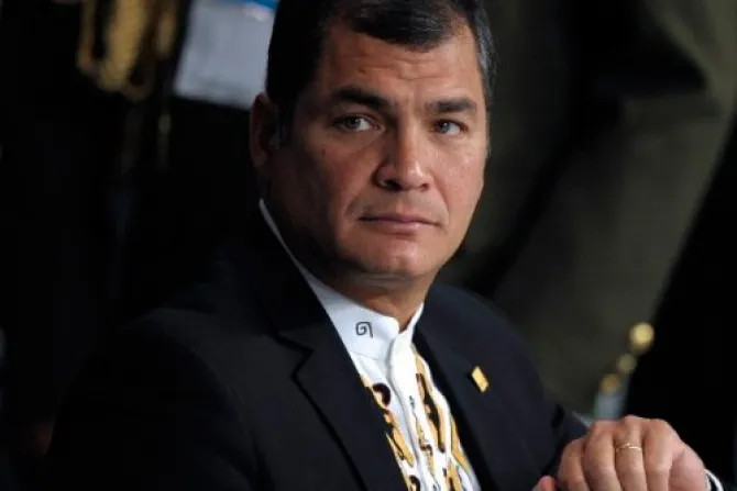 Ecuador: Observatorio Católico insta a Rafael Correa a defender libertad religiosa