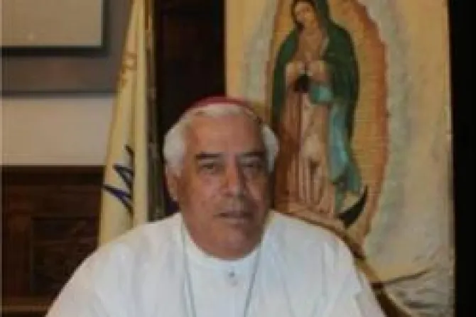 México: "Padre desobediente" es reducido a estado laical 