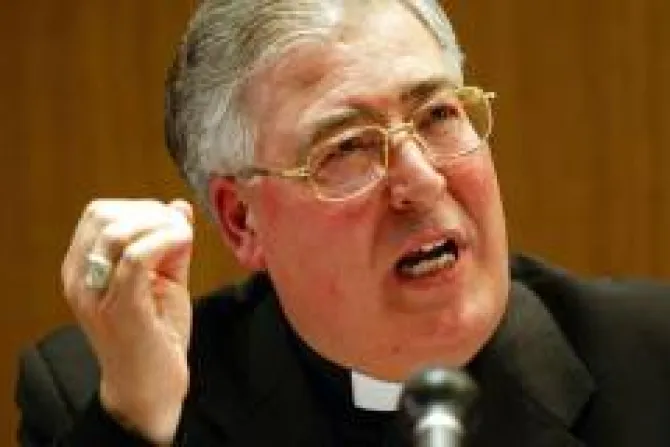 Con “matrimonio” gay buscan dinamitar cultura católica, alerta Obispo