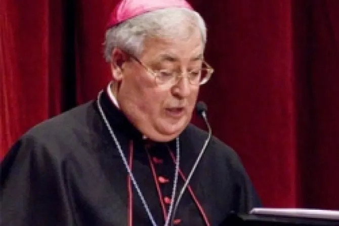 Obispos de Madrid y sacerdotes de Alcalá defienden a Mons. Reig Pla
