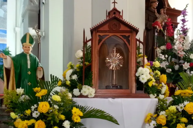 Puerto Rico recibe reliquia del Beato Juan Pablo II por iniciativa de jóvenes