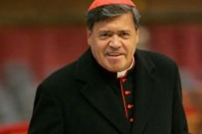Fe no es vestido que se saca el domingo para ir a Misa, dice Cardenal Rivera