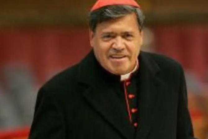 Fe no es vestido que se saca el domingo para ir a Misa, dice Cardenal Rivera